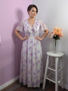 Beautiful Boho Floral Maxi Dress - NEW WITH TAGS!